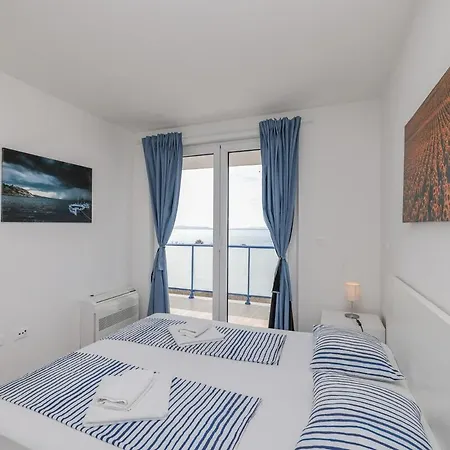 Miri R1 Villa Privlaka (Zadar)